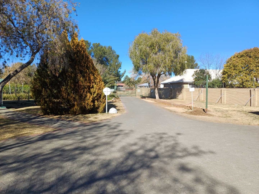2 Bedroom Property for Sale in Wilgehof Free State